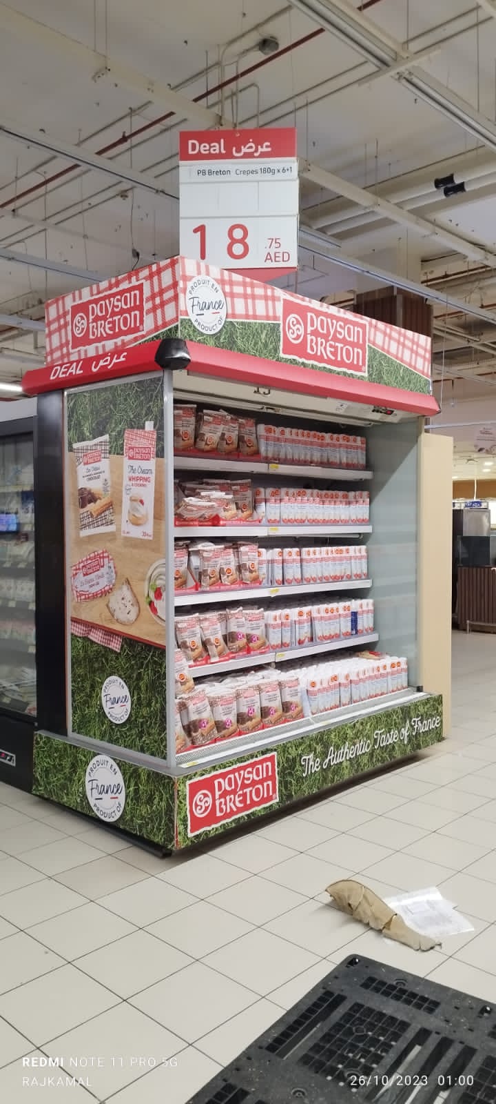 Paysan Breton Display